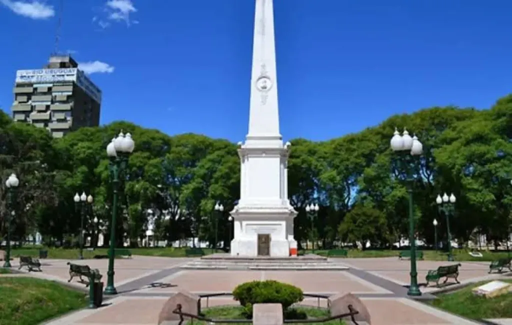 Convocan a una movilización en Plaza Ramírez contra el fallo de la Corte Suprema