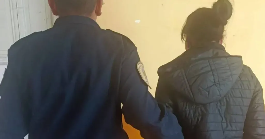 «Cuento del tío»: una mujer se entregó en la Jefatura y confesó ser cómplice de estafar a un jubilado