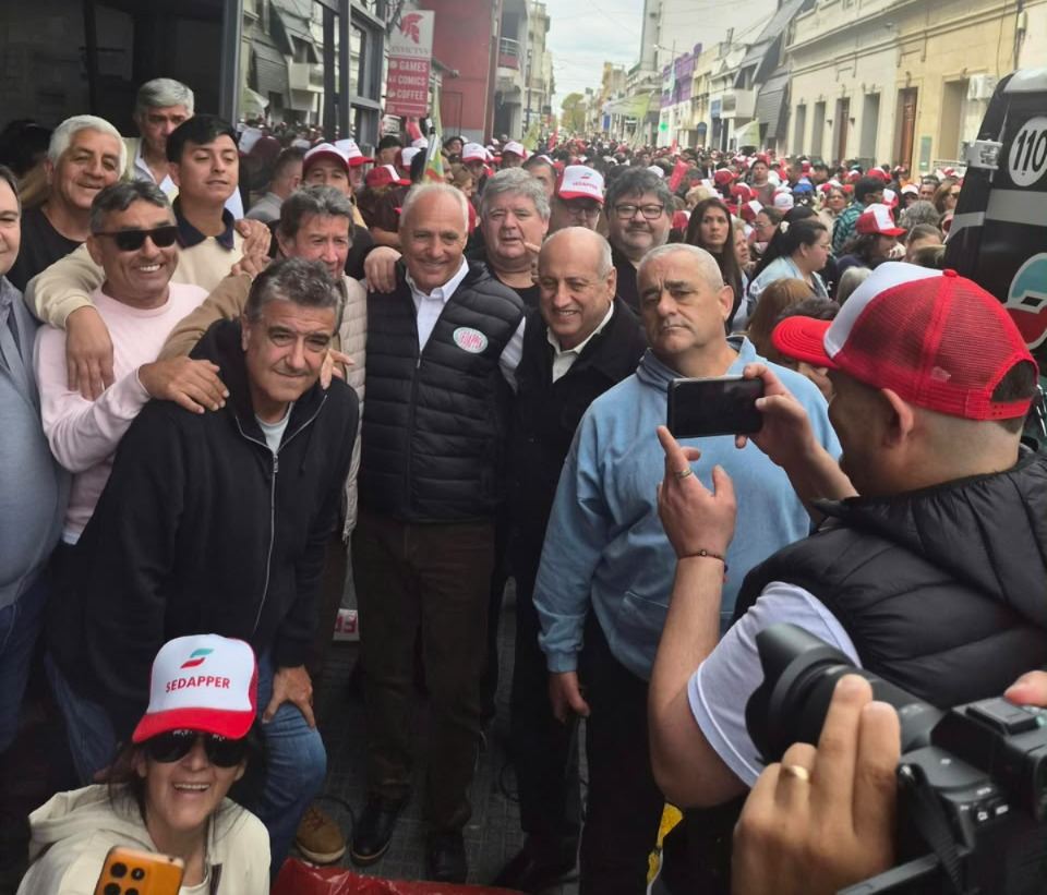 Daniel Rossi y Hacer Futuro participaron del acto de SEDAPPER en Paraná