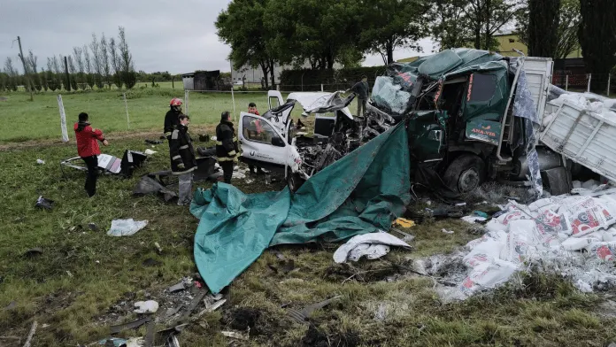 Decretan duelo en Urdinarrain tras el trágico siniestro vial con tres muertos