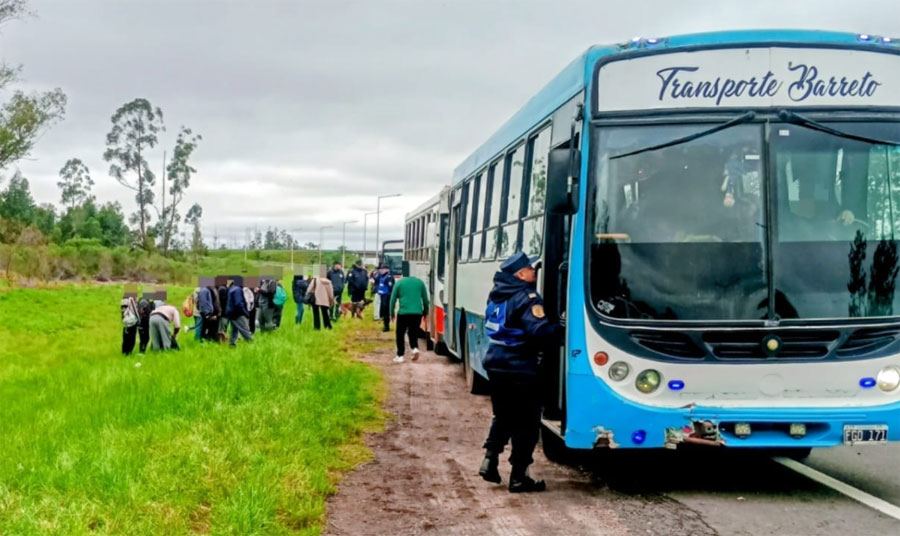 Departamento Concordia: operativo sobre la Autovía 14 dejó 22 colectivos controlados y secuestro de estupefacientes