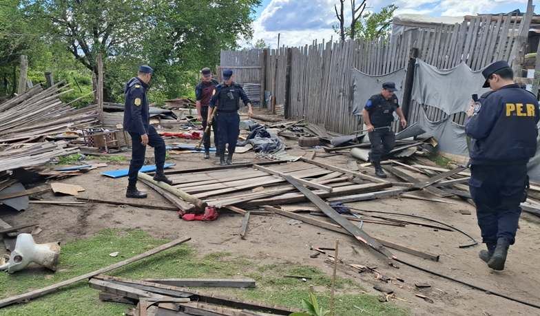 Derribaron una casilla señalada como presunto búnker de venta de drogas