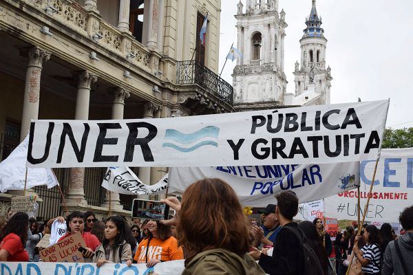 Desde la UNER invitan a participar de una nueva Marcha Federal Universitaria