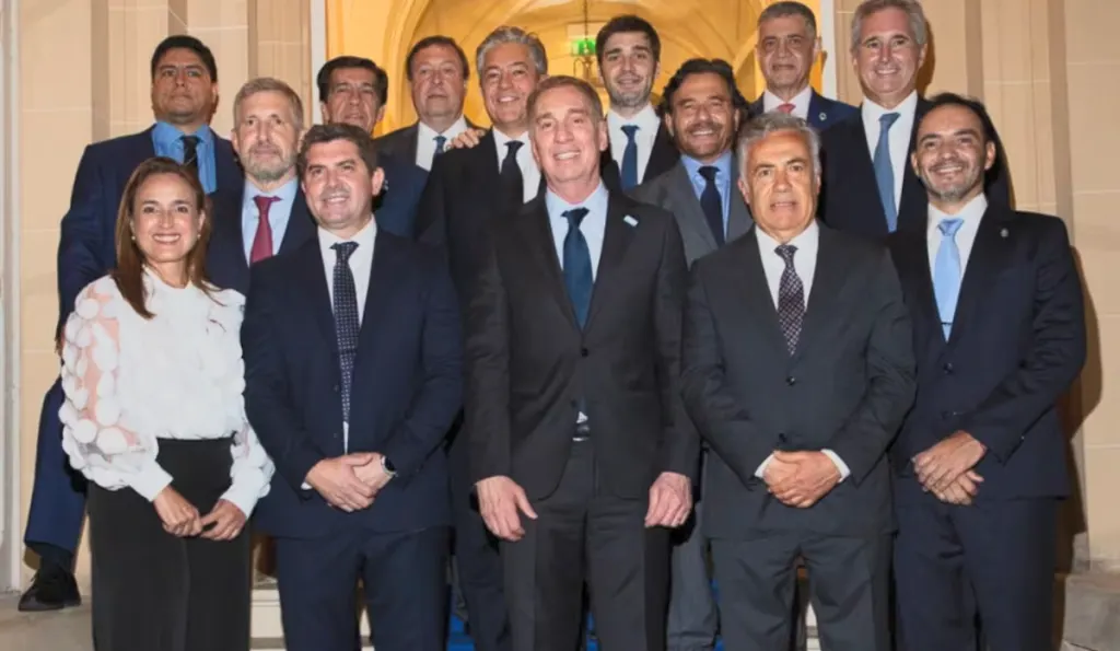Desdoblamiento: 20 de las 24 provincias despegarán su elección de la nacional
