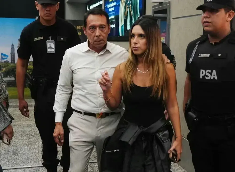 Detuvieron a Mariano Páez, el padre de Agostina Páez, por un presunto hurto en Santiago del Estero