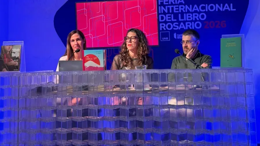Diálogo aperitivo y poético: Zavallo, Campero y Biedma en la Feria Internacional del Libro de Rosario