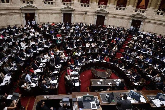 Diputados: con el quórum garantizado, el oficialismo va confiado a la sesión y la oposición apuesta al batacazo
