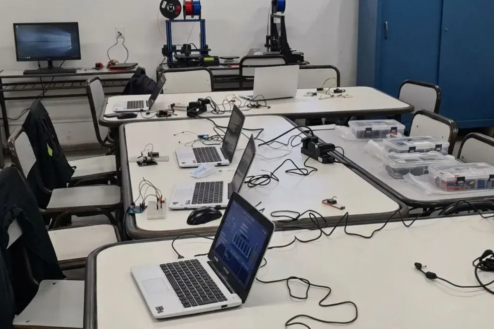 Docentes de la Escuela Marsiglia dictarán un taller virtual sobre computación, robótica y diseño 3D