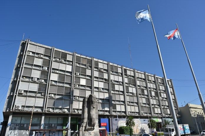 Docentes entrerrianos cobrarán el complemento salarial de septiembre con el aumento del 3,5 por ciento
