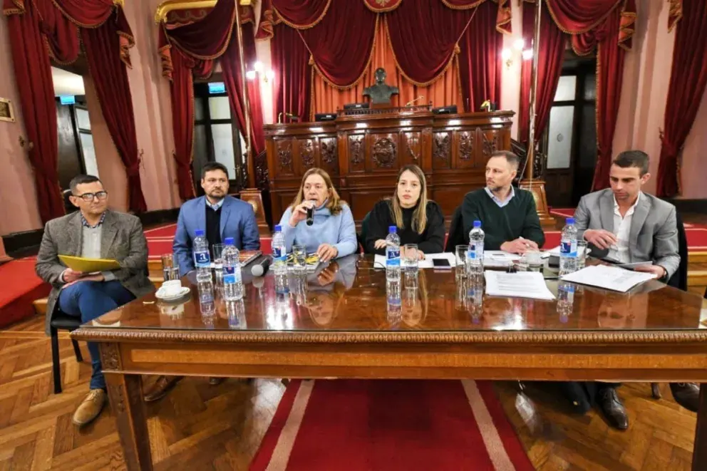 El 28 la ministra Berisso deberá ir a Diputados para informar sobre el funcionamiento de los comedores escolares