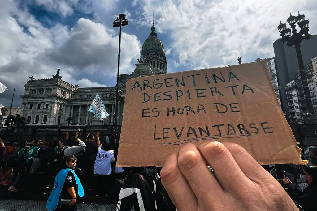 El 62,7% rechaza que Milei incumpla la Ley de Financiamiento Universitario