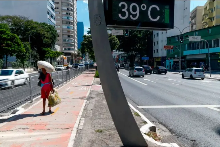El calentamiento global se acelera y siete indicadores climáticos alcanzaron niveles récord