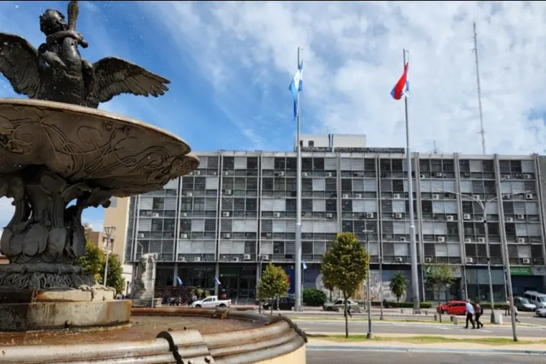 El CGE anunció que la preinscripción al nivel superior será online en institutos estatales y privados
