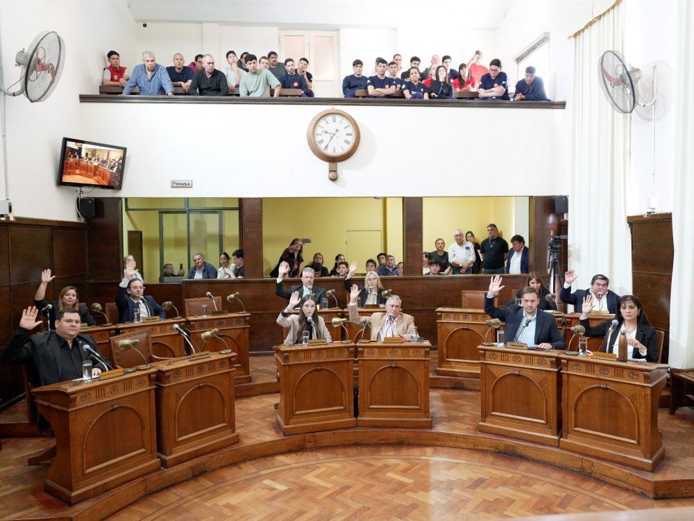 El Concejo Deliberante aprobó por unanimidad la derogación de la adhesión a la ley de Grandes Superficies Comerciales