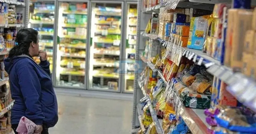 El consumo masivo volvió a caer en septiembre y acumula una baja del 2,7% en el año