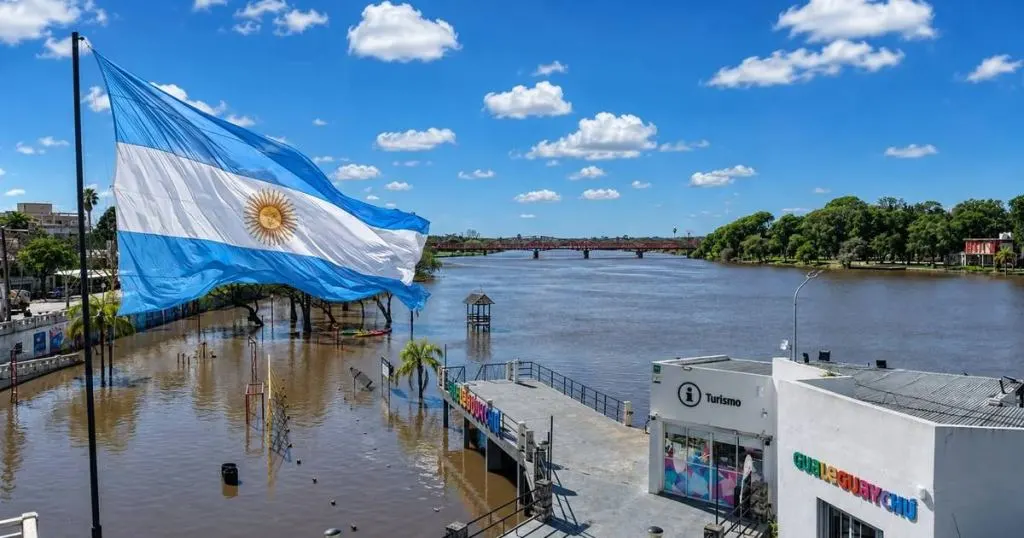 El director de Defensa Civil de la provincia estuvo en Gualeguaychú para coordinar acciones frente al fenómeno El Niño