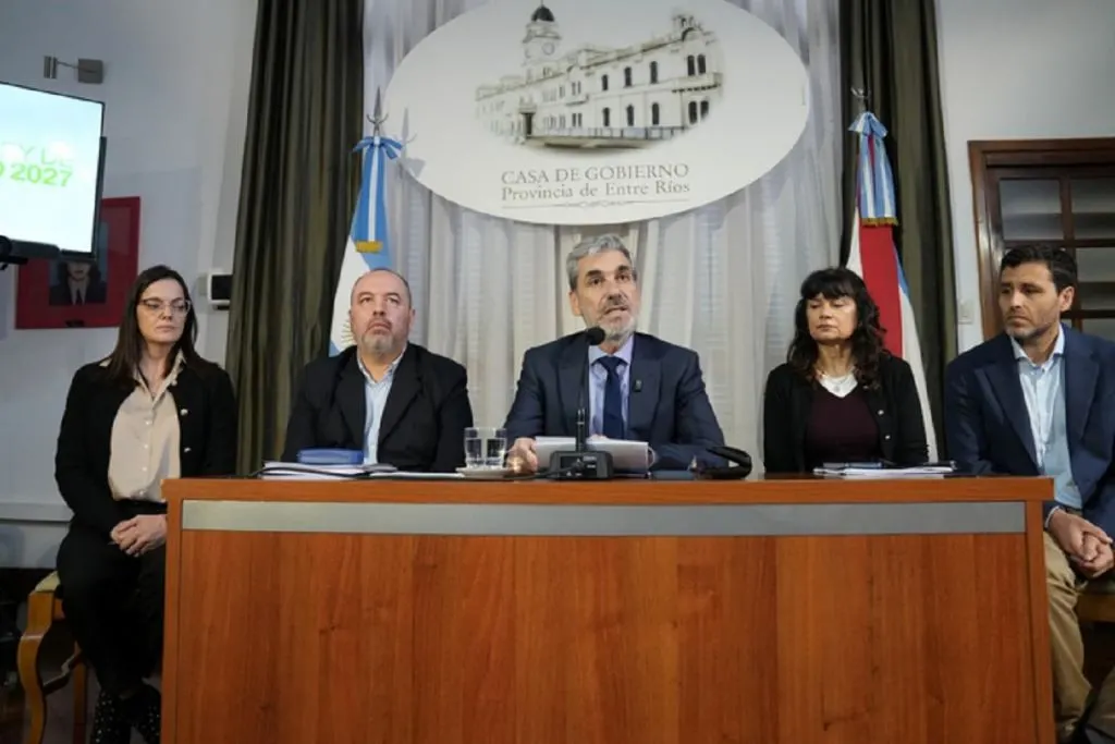 El Ejecutivo provincial presentó el proyecto de Presupuesto 2027 centrado en la inversión pública y el equilibrio fiscal