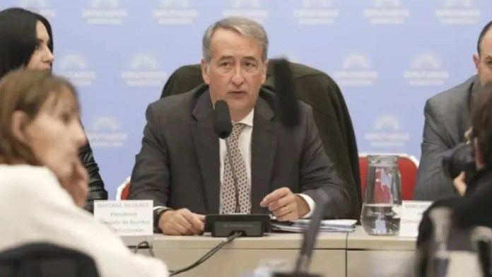 El Gobierno acordó con los aliados restituir los límites a la venta de tierras para blindar el DNU 70/23