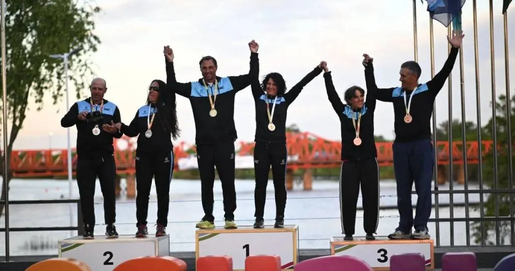 El Mundial de Canotaje completó su segunda jornada con nuevas victorias argentinas en las pruebas mixtas