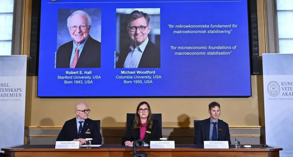 El Nobel de Economía fue para los estadounidenses Michael Woodford y Robert Hall por sus aportes a la estabilización macroeconómica