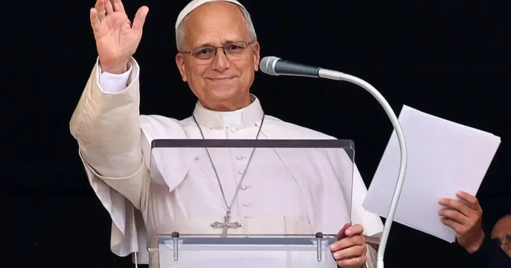 El papa León XIV reapareció tras su operación por cáncer de pulmón y agradeció el apoyo de los fieles