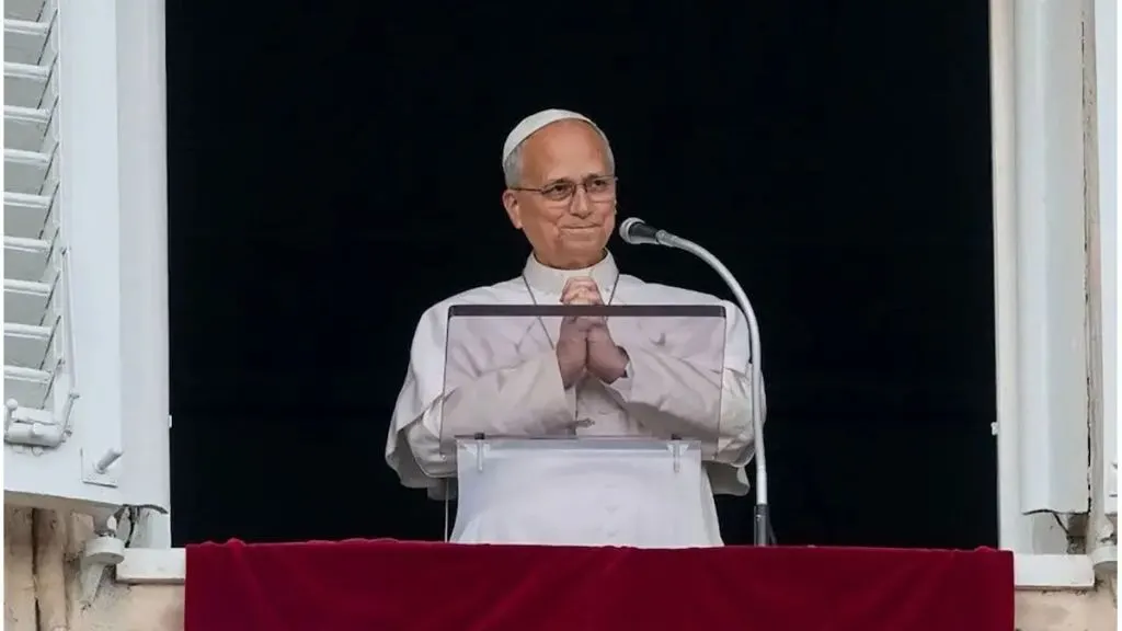 El Papa suspendió un viaje para continuar su recuperación tras la cirugía