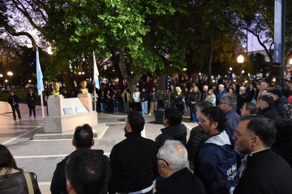 El PJ y la CGT conmemoraron el Día de la Lealtad Peronista en Plaza Ramírez