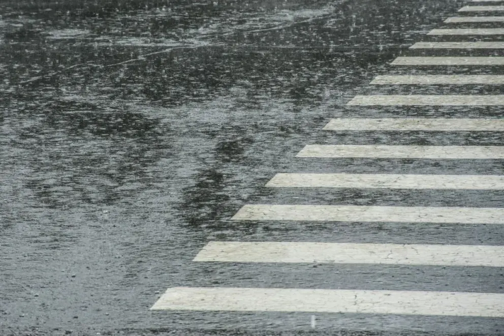 El SMN emitió alerta naranja y amarilla por tormentas en distintas áreas de la provincia