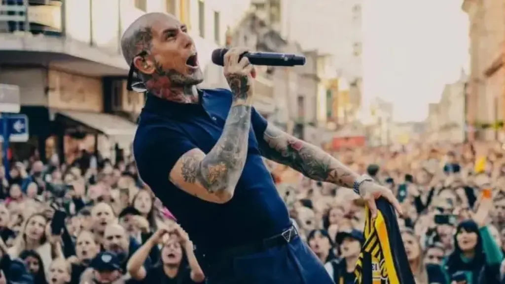 Emanuel Noir podría interpretar el Himno de Concepción del Uruguay en el acto por el aniversario de Urquiza