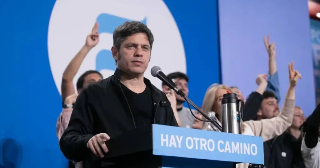 En el Día de la Lealtad, Kicillof defendió a CFK y lanzó un mensaje para 2027: “Estoy dispuesto a poner el cuerpo”