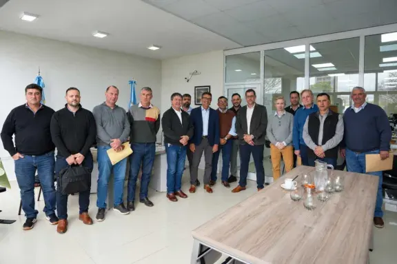 ENERSA asistirán con fondos a las cooperativas eléctricas para mejorar sus servicios