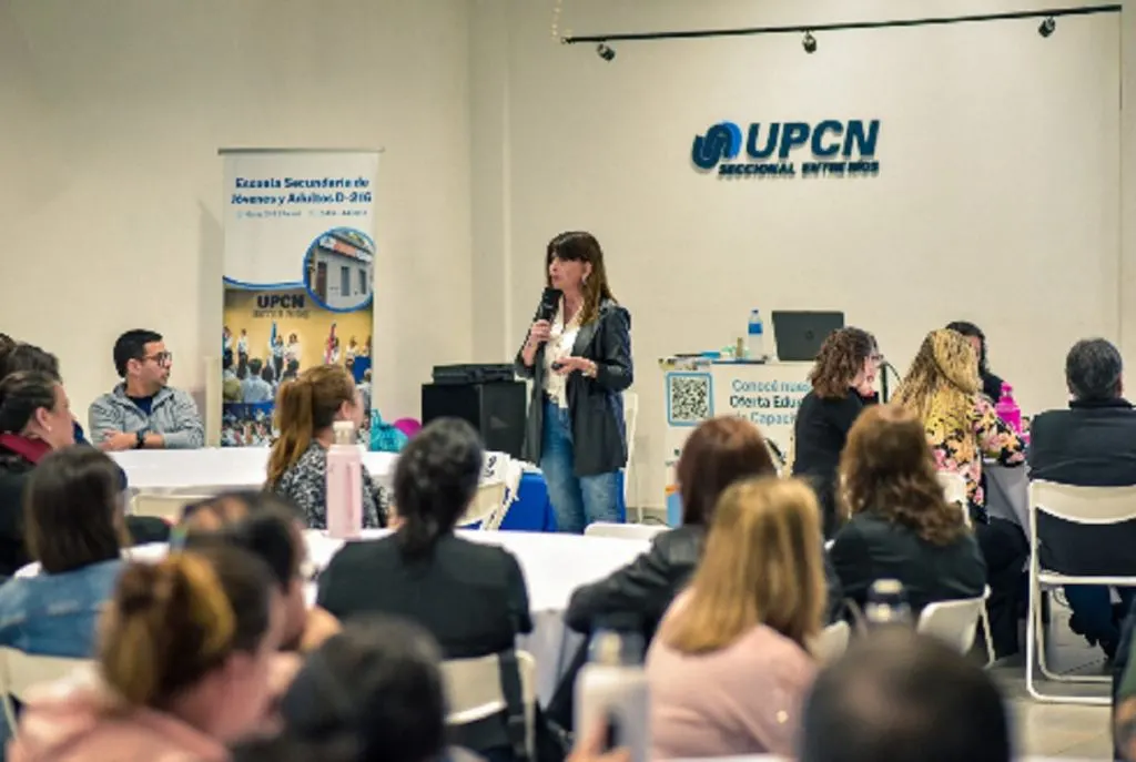 Enfermeros evaluaron la nueva resolución de planificación durante una capacitación en UPCN