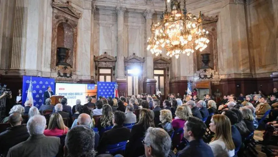 «Entre Ríos brilló» se presentó en el Senado de la Nación