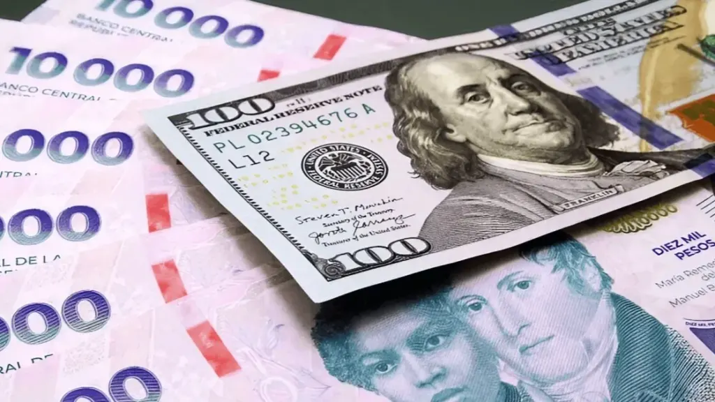 Entre Ríos: cae 14% el crédito en pesos y en dólares salta 61%