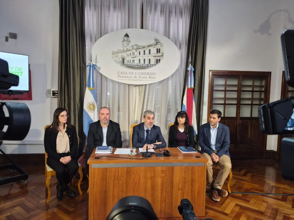Entre Ríos presentó el Presupuesto 2027 con eje en el equilibrio fiscal y “un salto del 77% en inversión pública”