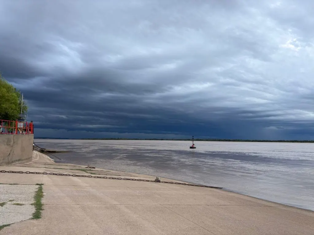 Entre Ríos y Santa Fe, bajo alerta: en qué zonas pronostican fuertes tormentas este jueves