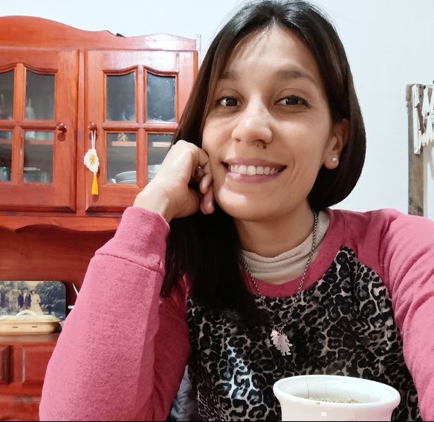 Es docente, tiene dos trabajos y un emprendimiento para llegar a fin de mes