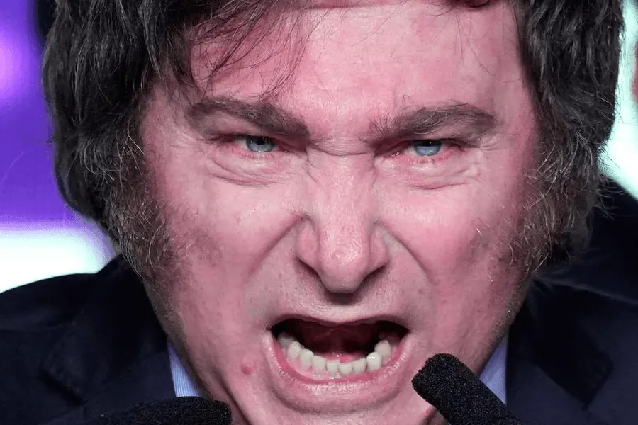Escándalo con Milei en Madrid: insultó a una periodista y el Rey evita recibirlo