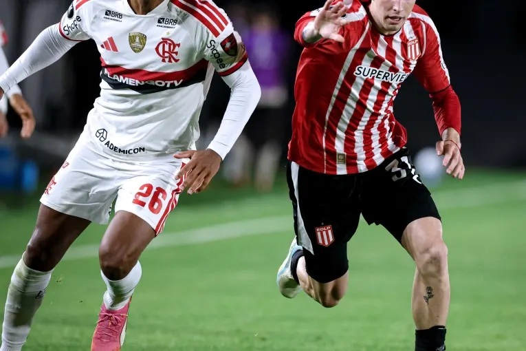 Estudiantes igualó sin goles ante Flamengo y definirá el pase a la final de la Libertadores en el Maracaná