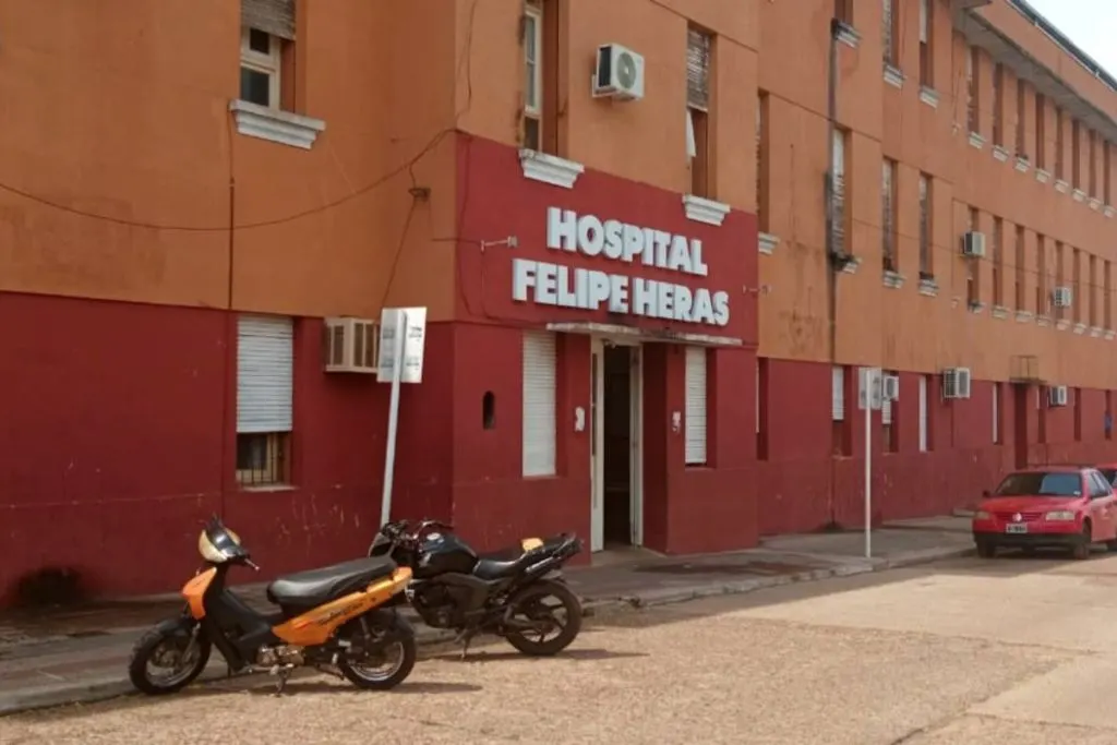 Estuvo en sala 8 y le dieron el alta a la mujer que agredió a un bebé con agua caliente en medio de un conflicto entre vecinos