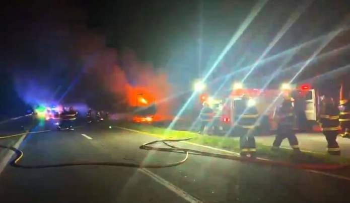 Fatalidad en Zárate – Brazo Largo: murió un camionero tras un choque e incendio