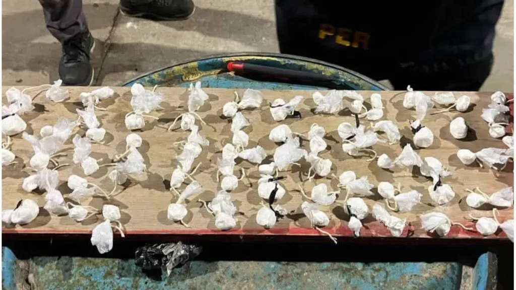 Federación: dos hombres detenidos con cocaína y marihuana en un operativo vehicular