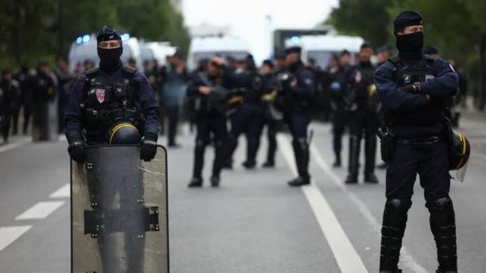 Francia desplegará 70.000 efectivos de seguridad para las protestas del sábado