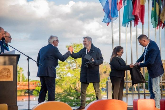 Frigerio acompañó el cierre del Mundial de Canotaje de Maratón Gualeguaychú 2026