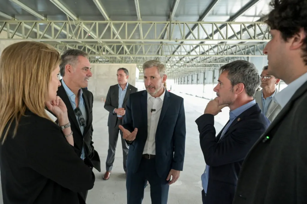 Frigerio entregó la adhesión al RINI a empresa que invirtió 45 millones de dólares para ampliar su capacidad productiva en Entre Ríos