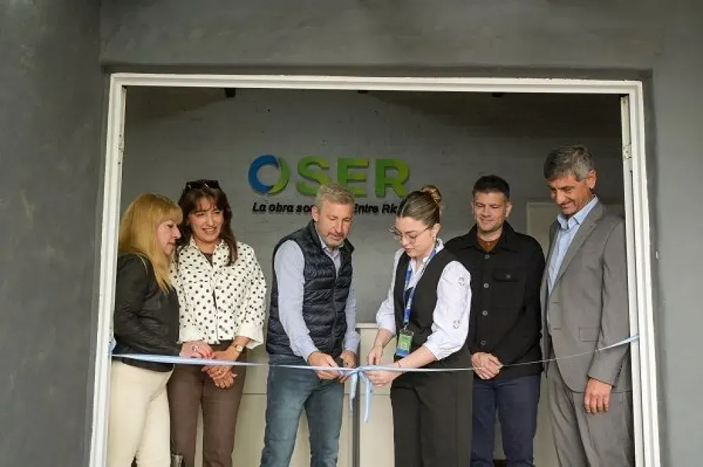 Frigerio inauguró un consultorio odontológico de OSER en Feliciano