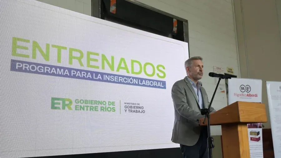 Frigerio presentó «Entrenados», un programa para que los jóvenes realicen prácticas en empresas