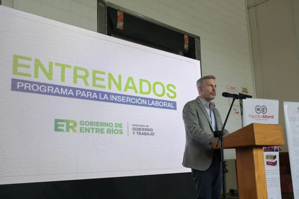 Frigerio presentó «Entrenados», un programa para que los jóvenes realicen prácticas en empresas