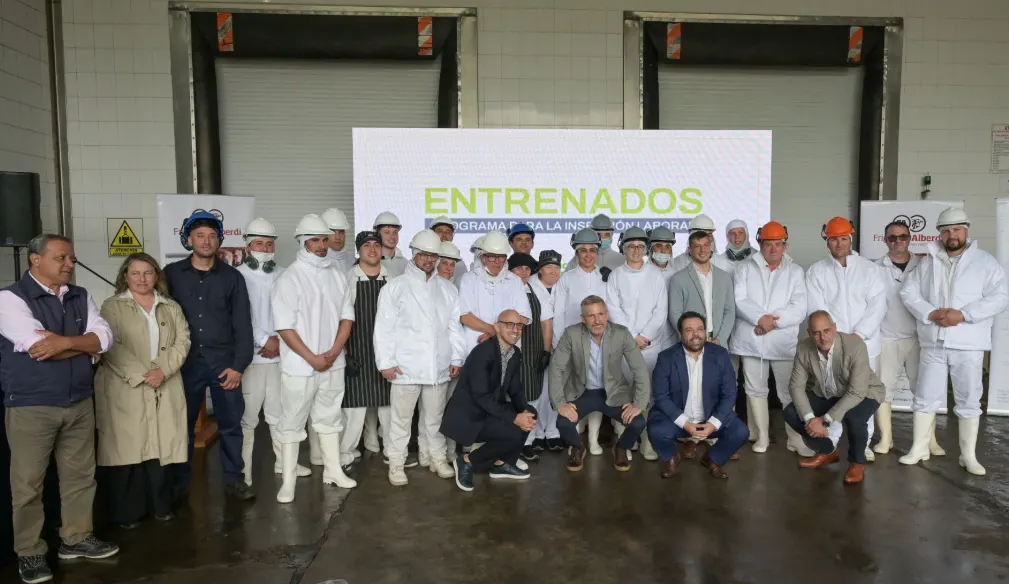 Frigerio presentó un programa de entrenamiento laboral para que los jóvenes hagan prácticas en empresas entrerrianas