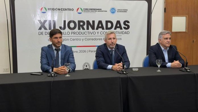 Frigerio reclamó avanzar con obras en rutas nacionales y abrió la puerta al crédito externo